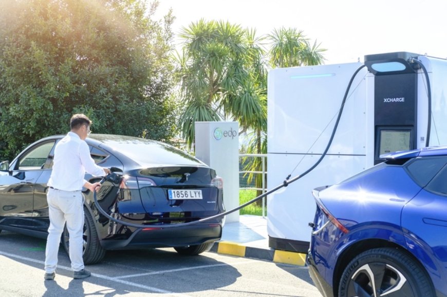 XCharge Group une fuerzas con EDP para desplegar una red de cargadores de vehículos eléctricos Net Zero Series por Europa